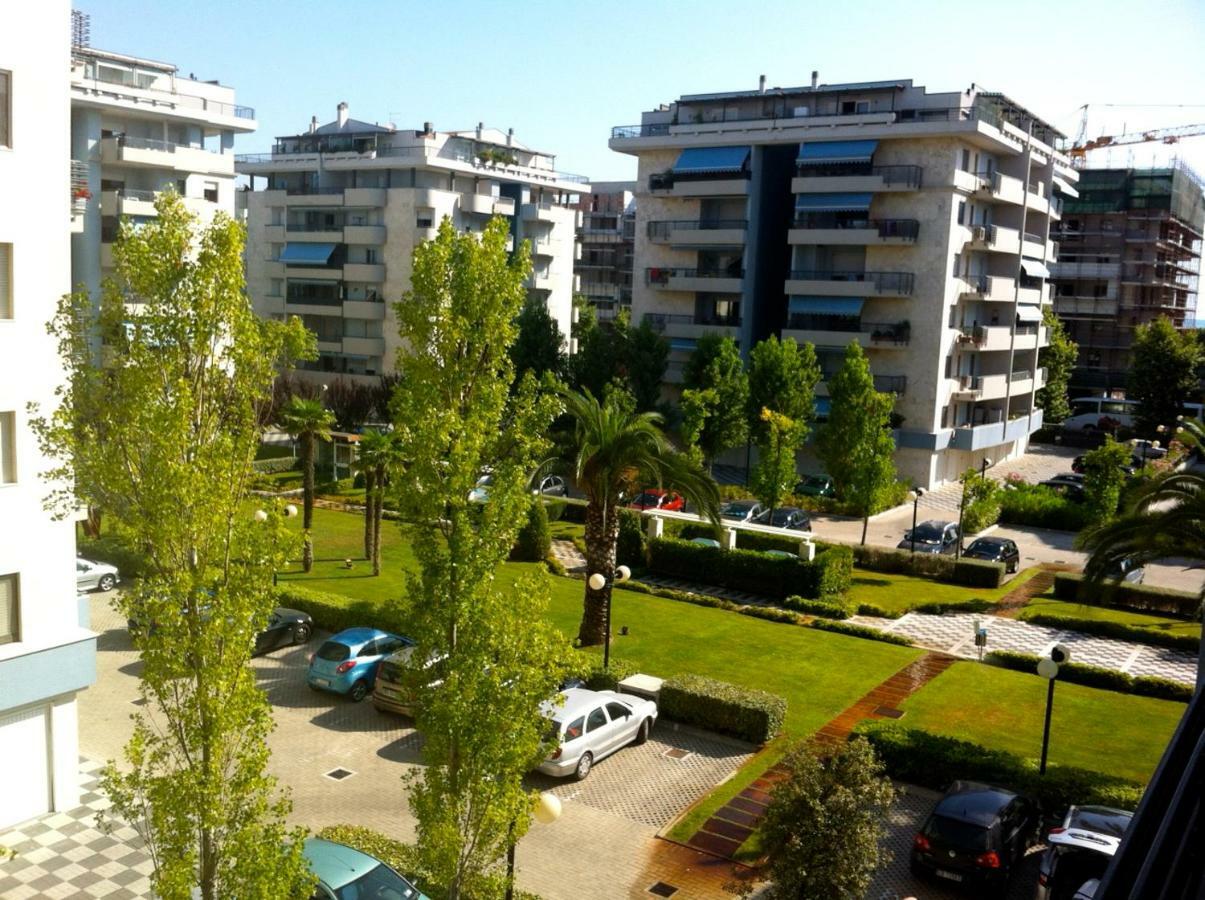 Domus Aries Montesilvano Marina Esterno foto