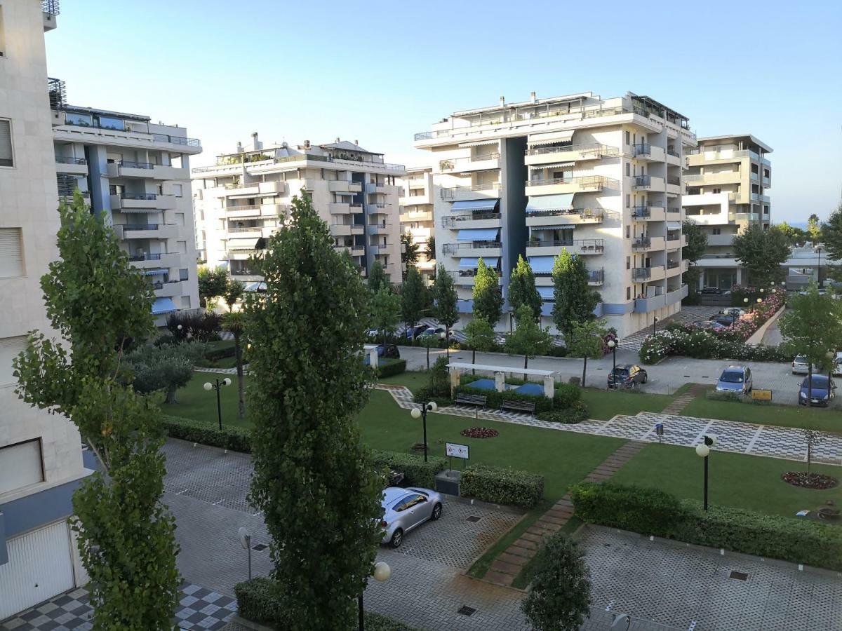 Domus Aries Montesilvano Marina Esterno foto